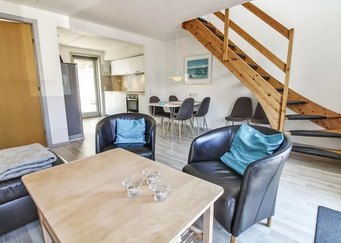 Appartement Arna - 2-3km From The Sea By Interhome